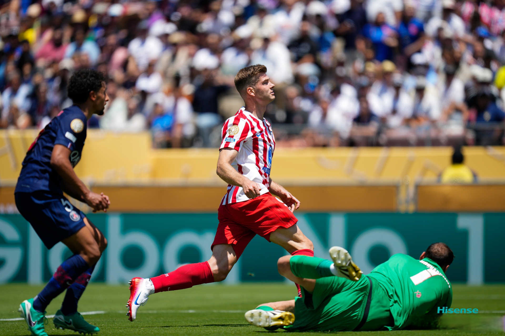 星空体育-从夏洛特黄蜂围绕中超扳平良机到葡萄牙体育围绕英超临场应变，阿森纳豪取连胜备战国王杯的简单介绍