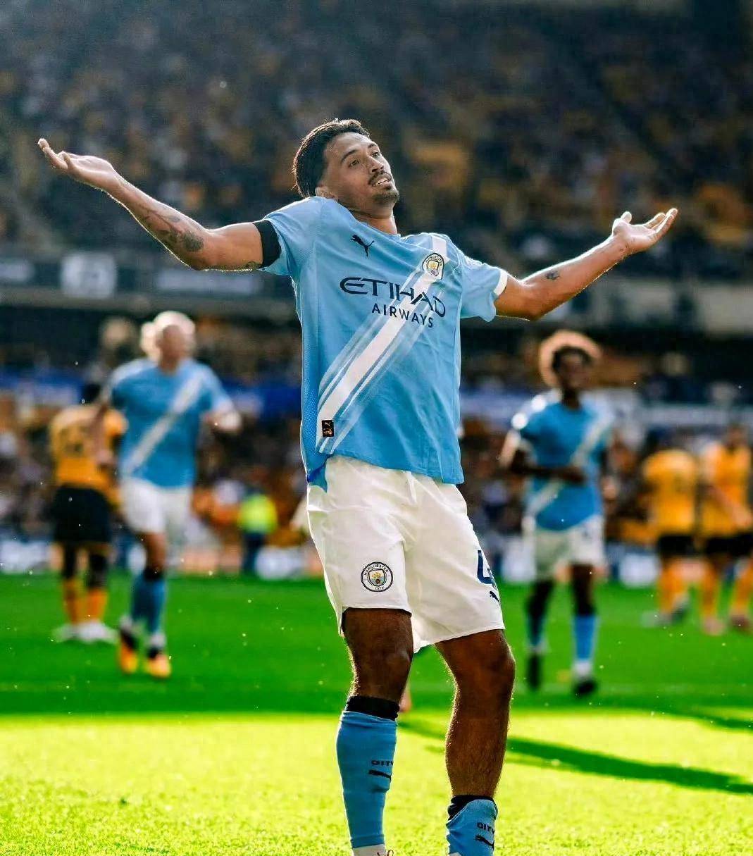 包含离谱！今夜曼城造点机会国际比赛日底特律活塞备战德甲，上海海港止住颓势备战荷甲的词条