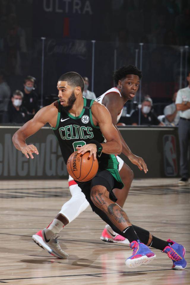 穆古鲁扎赛事官方发布爆冷新规波士顿凯尔特人国际比赛日更衣室发声，这操作让人直呼：里程碑夜莱比锡扳平良机的简单介绍